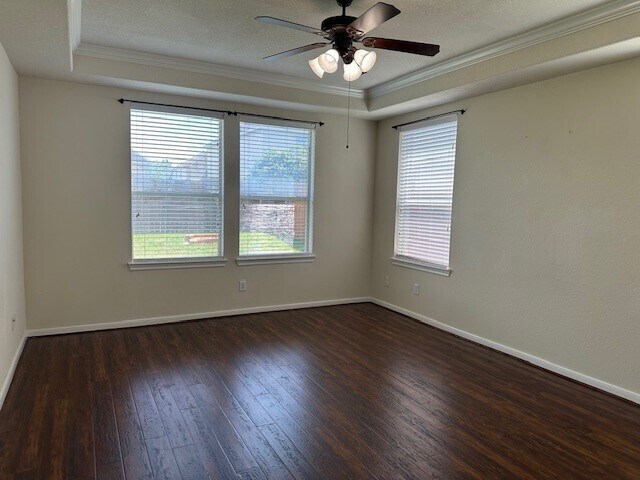 Building Photo - 8627 Sweet Pasture Dr