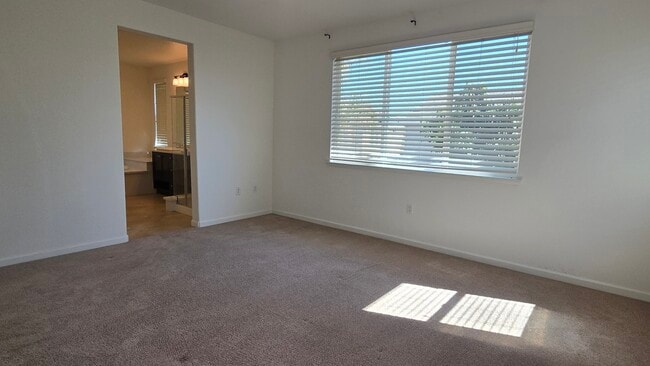 Building Photo - 18076 Calaveras Dr