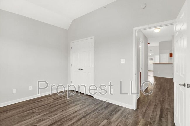 Building Photo - 771 Barrington Woods Cove