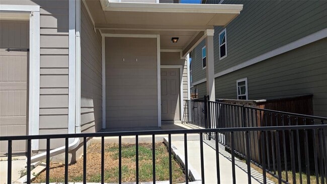 Building Photo - 249 Red Buckeye Loop
