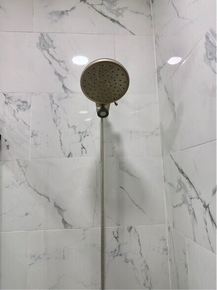 Building Photo - 30342 De Caron St