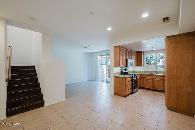 Building Photo - 1454 Patricia Ave