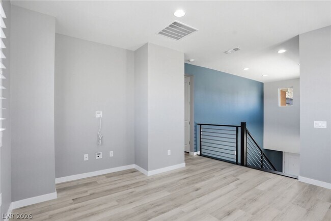 Building Photo - 2604 Evolutionary Ln