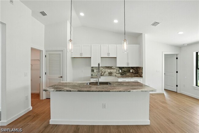 Building Photo - 2607 38th St SW
