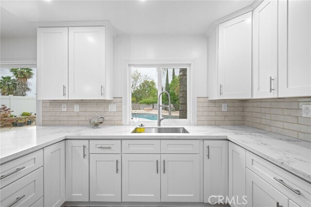 Building Photo - 2982 La Vista Ave