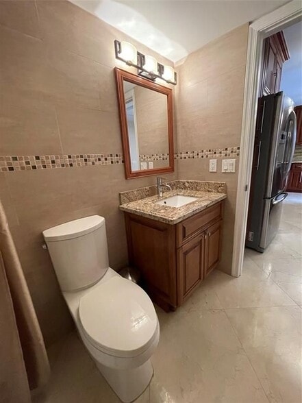 Building Photo - 1534 W Harmony Lake Cir