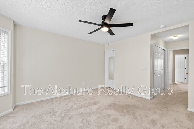 Building Photo - 4224 Lake Woodard Dr