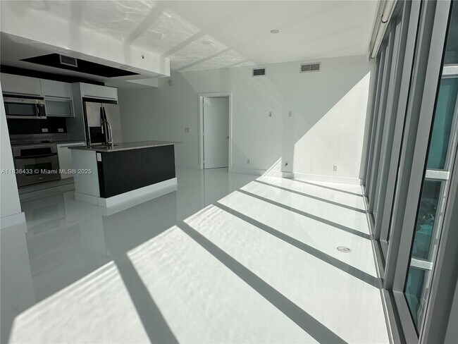 Building Photo - 888 Biscayne Blvd