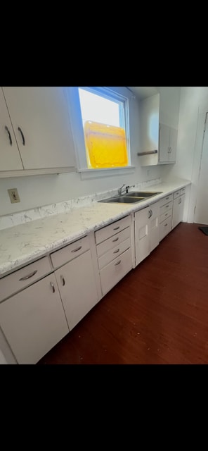 Building Photo - 603 NE Beech St