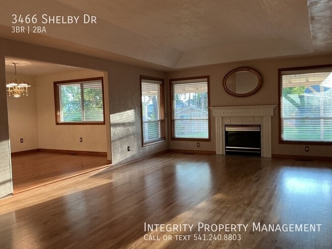 Building Photo - 3466 Shelby Dr