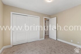 Building Photo - 2572 E Canterbury Ln
