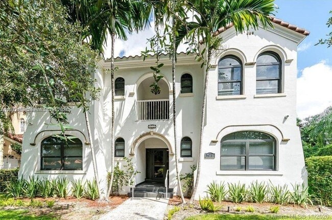 Building Photo - 473 Mendoza Ave