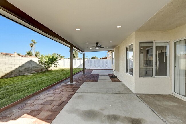 Building Photo - Beautiful 4-Bed, 2.5-Bath Home in Moreno Valley Ranch