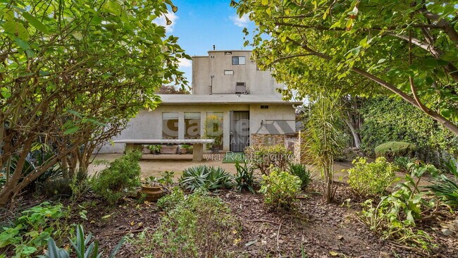 Building Photo - 6060 Colfax Ave