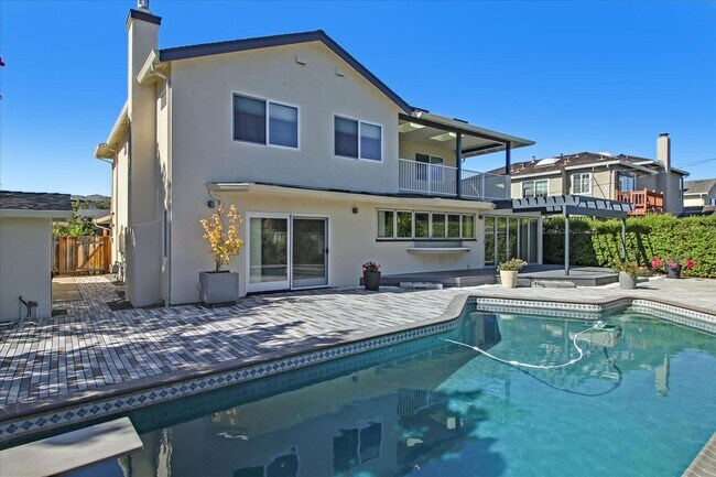 Building Photo - Beautiful Home For Rent in Cupertino with Solar, Pool and Sauna Coming Soon!