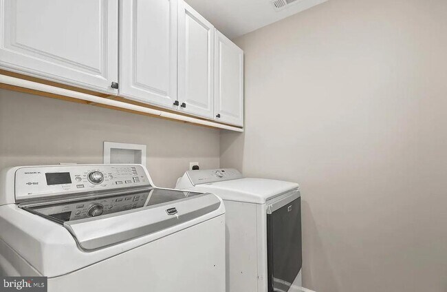 Building Photo - 16379 Covey Cir