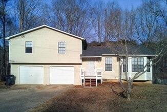 Building Photo - ***Look and Lease*** Waived $350.00 Adm. F...