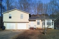 Building Photo - 2332 Goodwood Dr