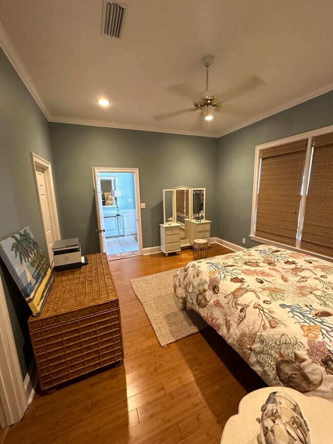 Building Photo - 103 Oak Bend Ct