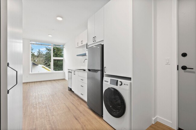 Interior Photo - Canopy