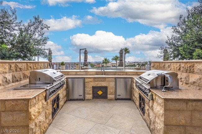 Building Photo - 9101 Alta Dr