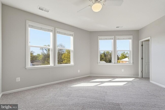 Building Photo - 8923 Quarry Rd
