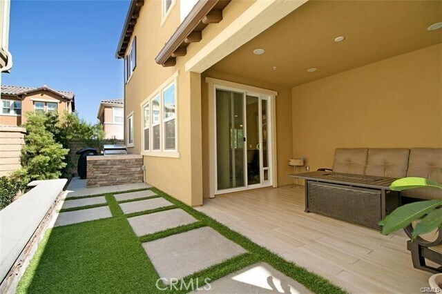 Building Photo - 19 Bluebell