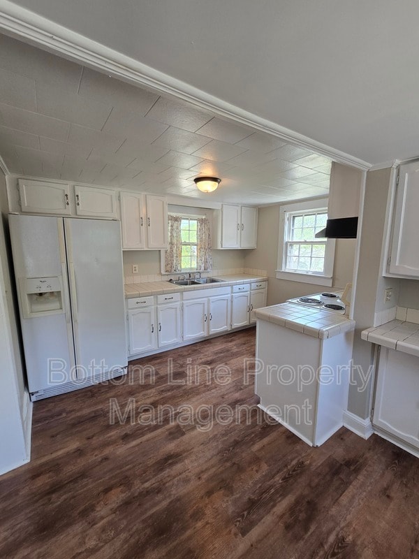 Building Photo - 184 Cabarrus Ave E