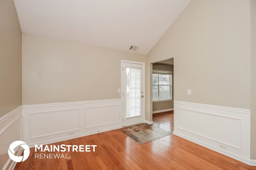 Building Photo - 4321 Holliday Rd