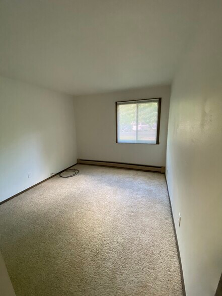 Building Photo - 401 S Marietta St