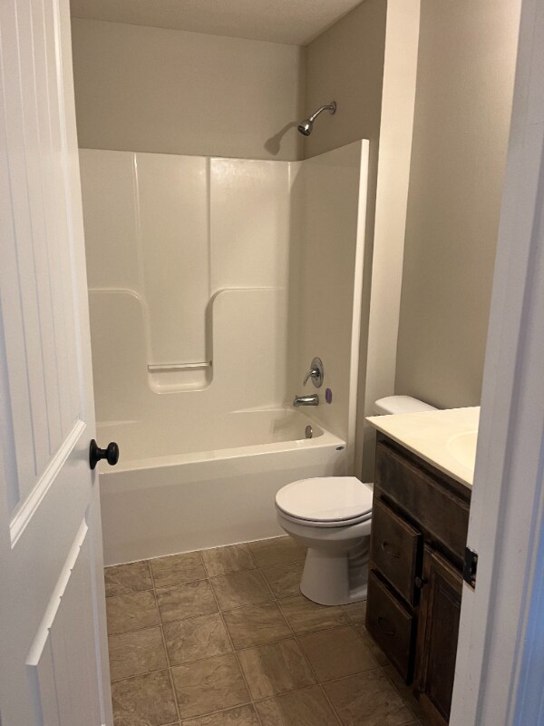 Building Photo - 904 N Cypress Cir