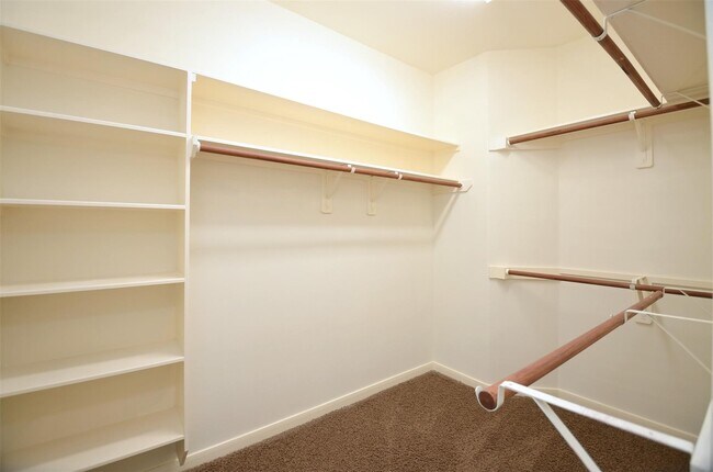 Building Photo - 21703 Masonwood Ln