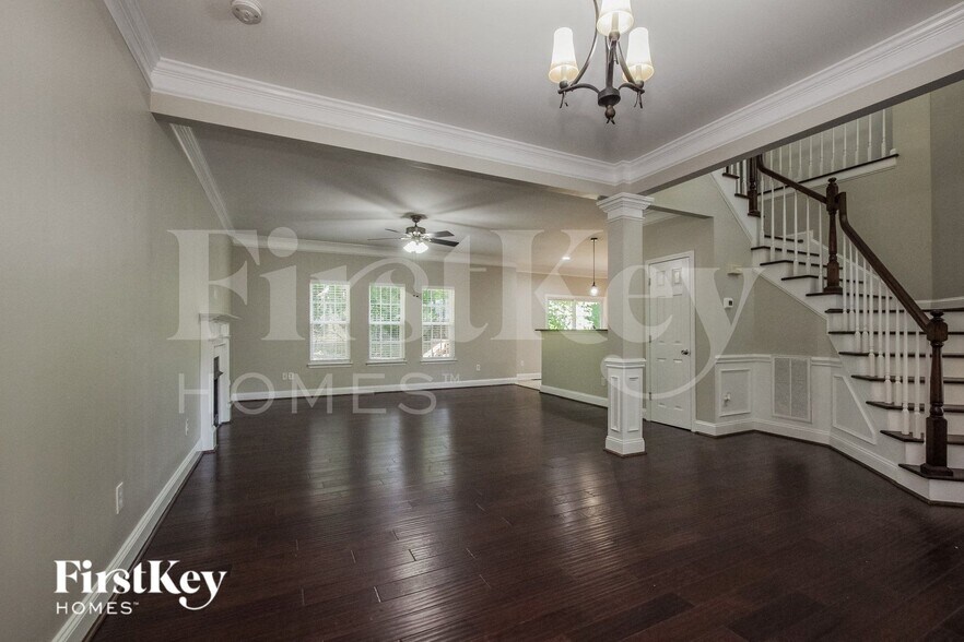 Building Photo - 406 Sardis Rd N Alt Rd