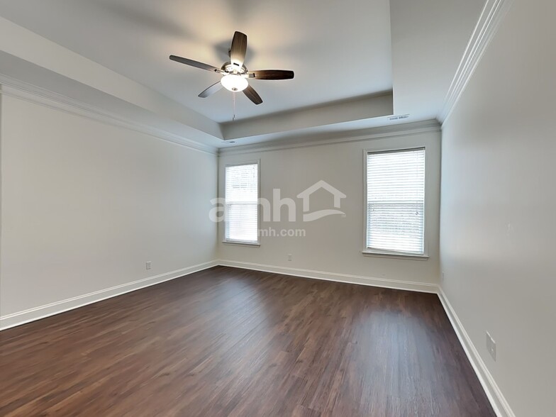 Building Photo - 109 Mountain Slope Ct