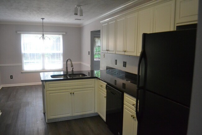 Building Photo - 4434 Sapelo Dr