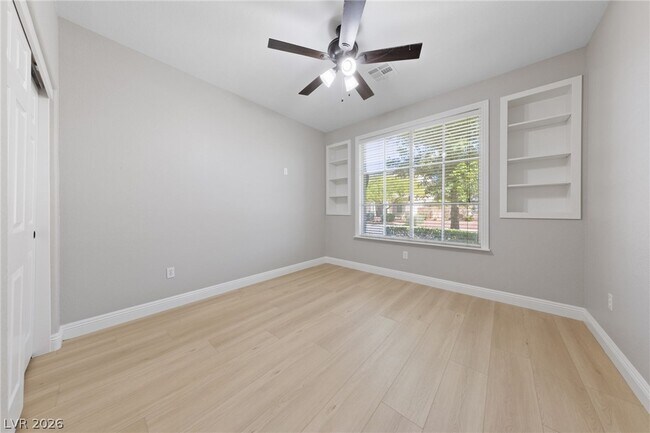 Building Photo - 2601 Bahama Point Ave