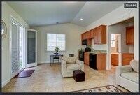Building Photo - 735 W Redlands Ave