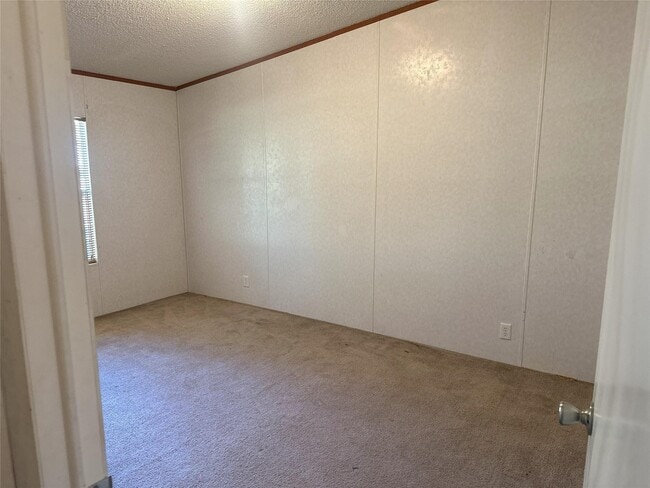 Building Photo - 89 Pine Oak Ln