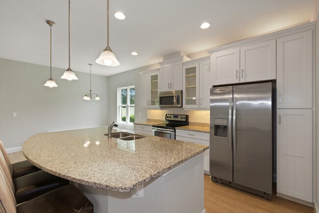 Building Photo - 202 Messina Pl