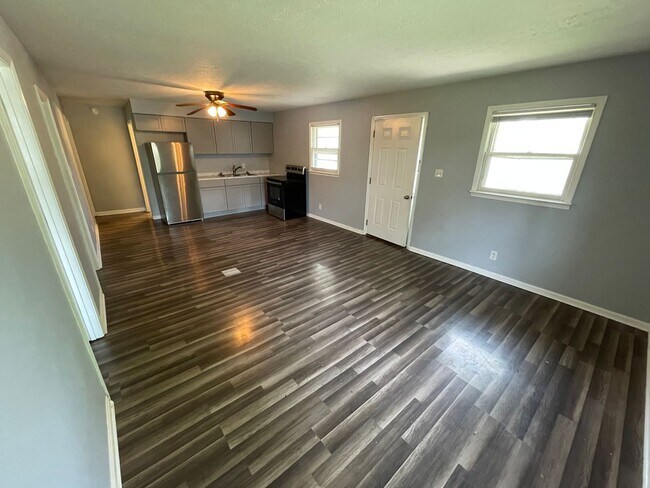 Building Photo - 261-263 Stuart Avenue Duplex