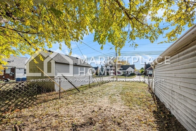 Building Photo - 21706 Nevada Ave