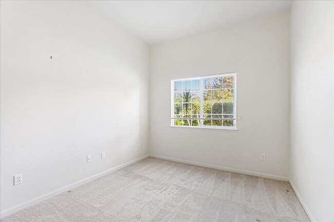Building Photo - 3765 Innovator Dr