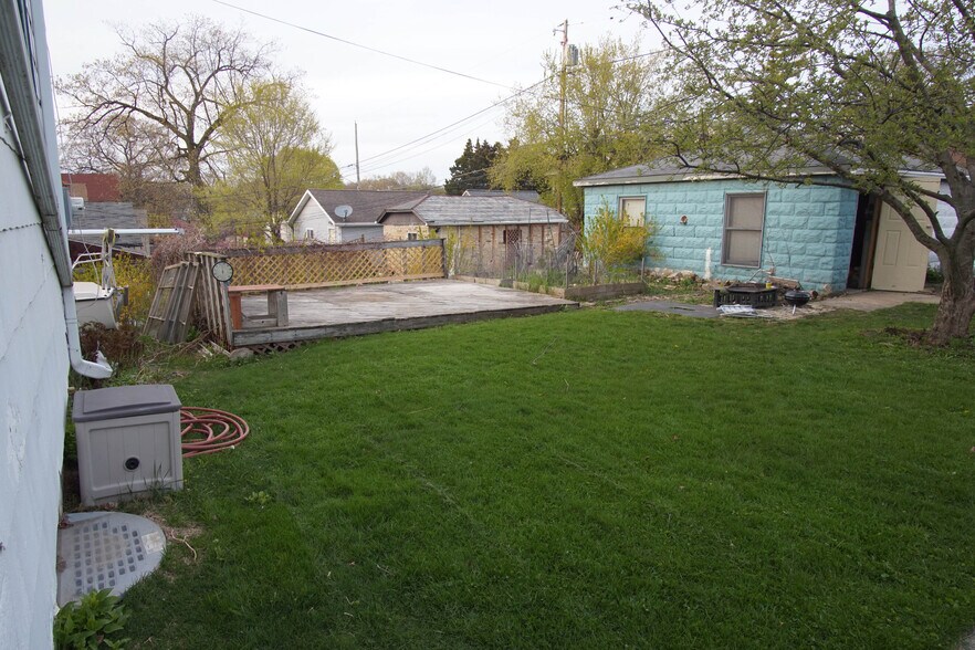 Building Photo - 3248 S Delaware Ave