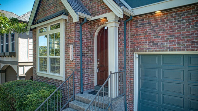 Building Photo - 4588 NW Corazon Terrace