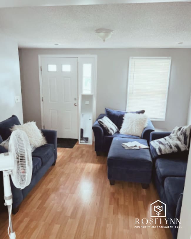 Building Photo - 30 Clayton St