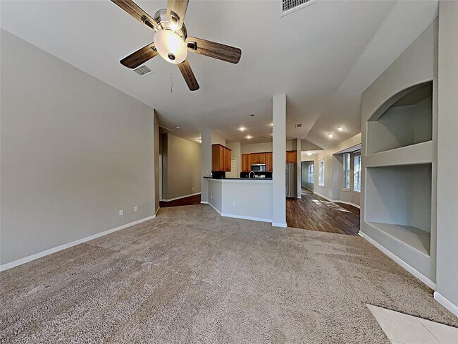 Building Photo - 85 Summer Lark Pl