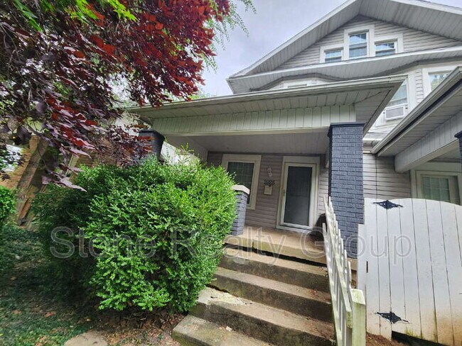 Primary Photo - 2025 S 7th St