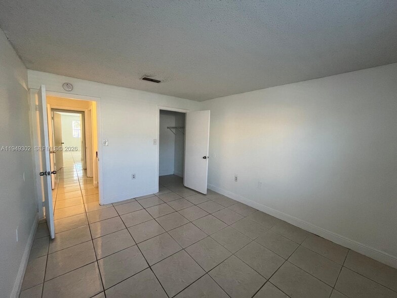 Building Photo - 8028 SW 21st Ct