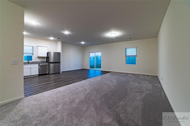 Building Photo - 4807 Highland Spgs Dr