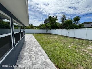 Building Photo - 1575 Glen Haven Dr